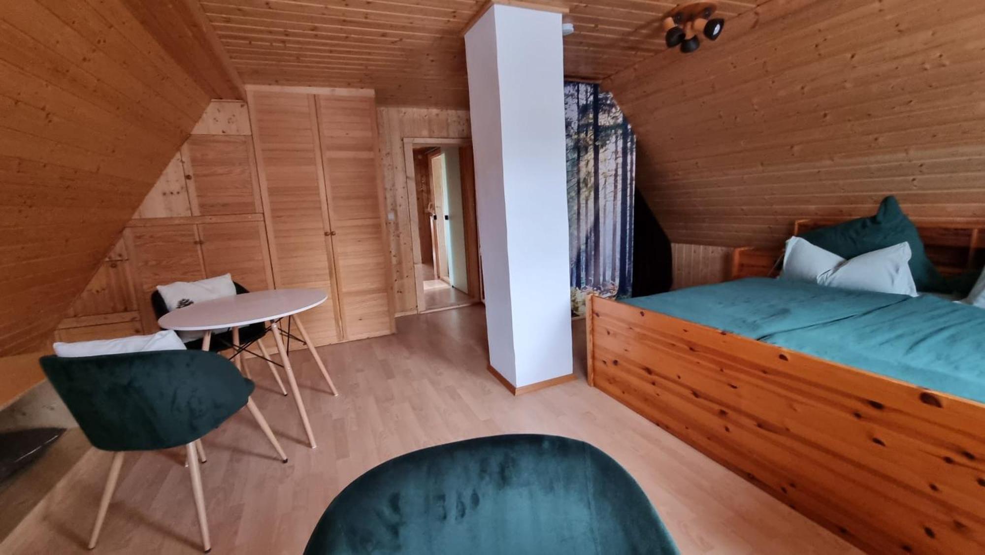 Apartamento Haus Tannenzaepfle Waldachtal Exterior foto